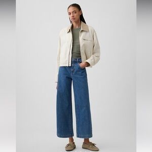 Gap NWT High Rise Wide Leg Crop Jeans Size 30 Regular in Medium Wash